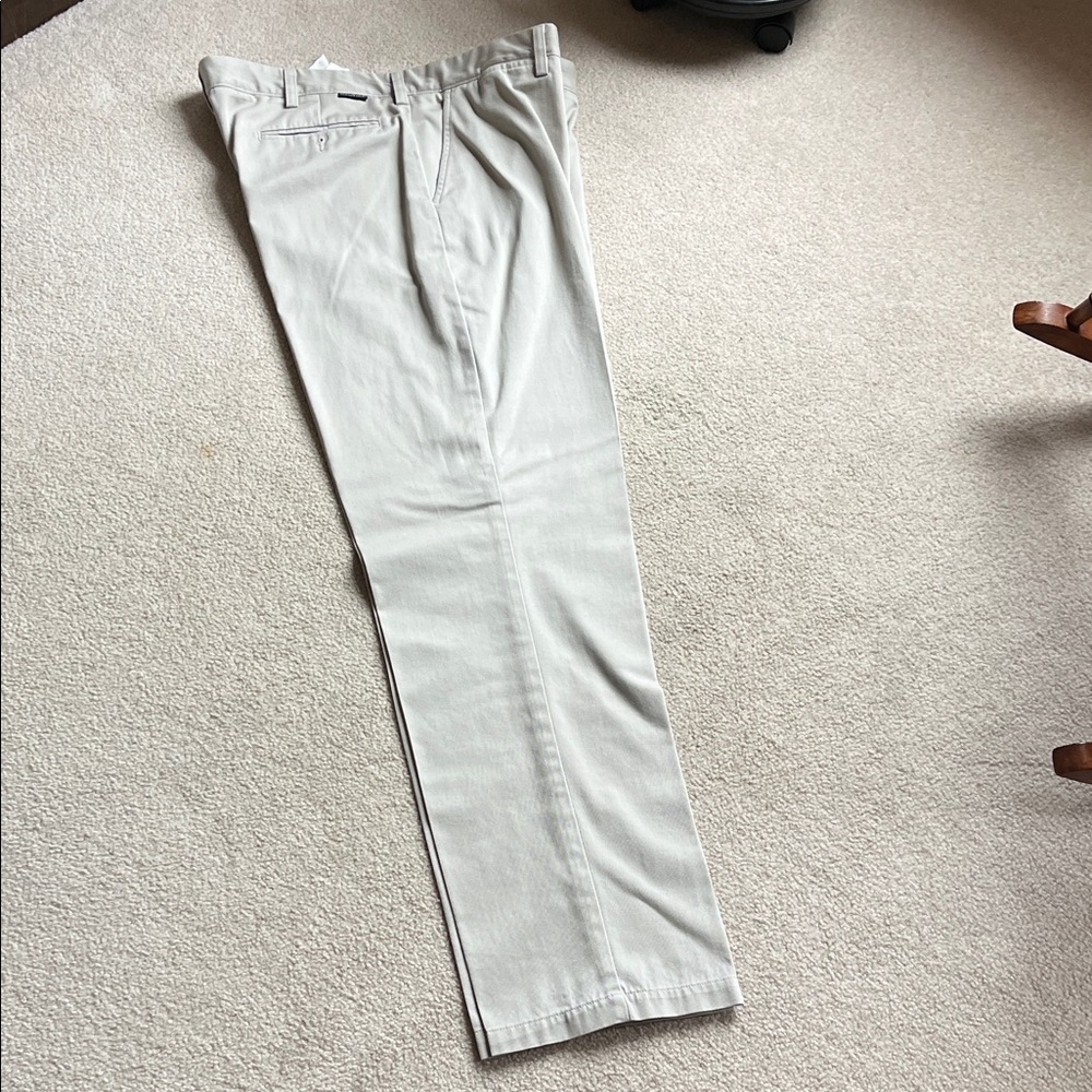 Nautica Men's Light Tan Chinos